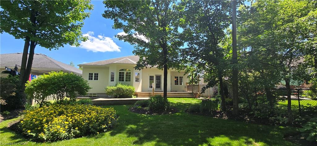 44 Laschinger Boulevard