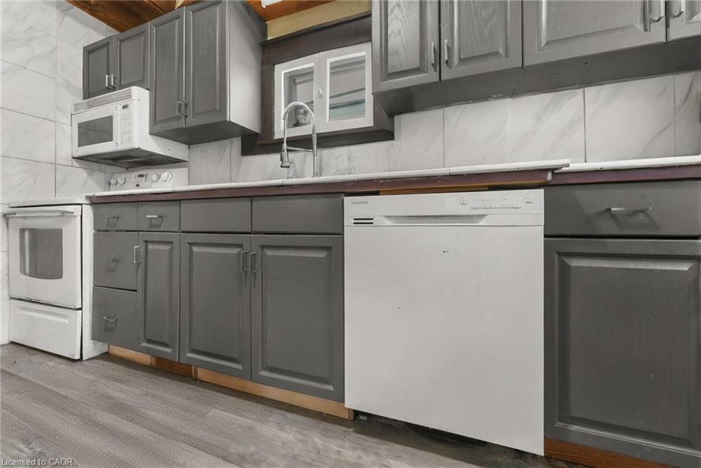 433 Lydia Street Property Photo 16