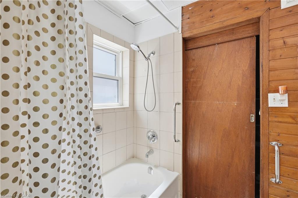 100 Chestnut Avenue Property Photo 17