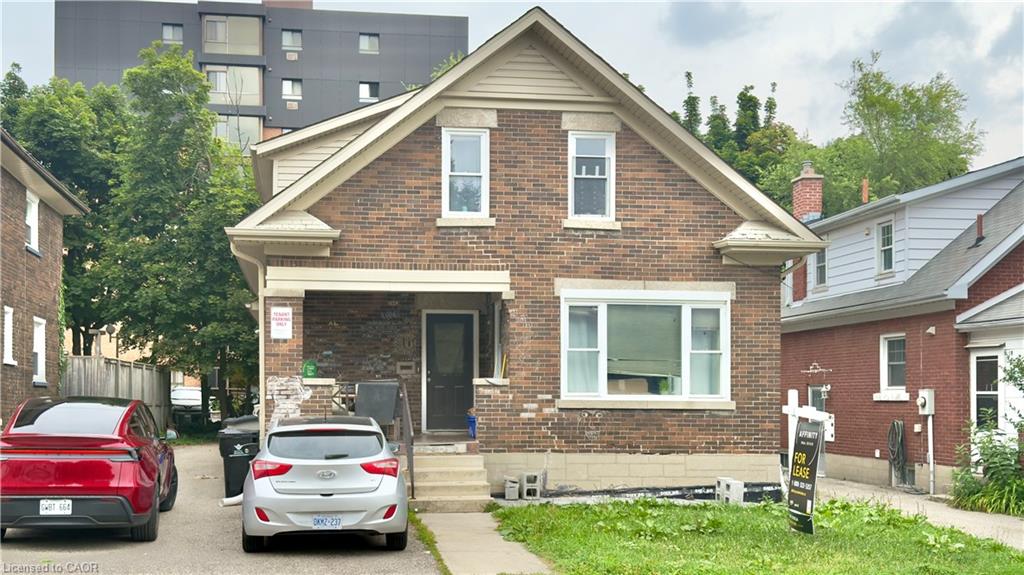 16 Marshall Street Property Photo 2
