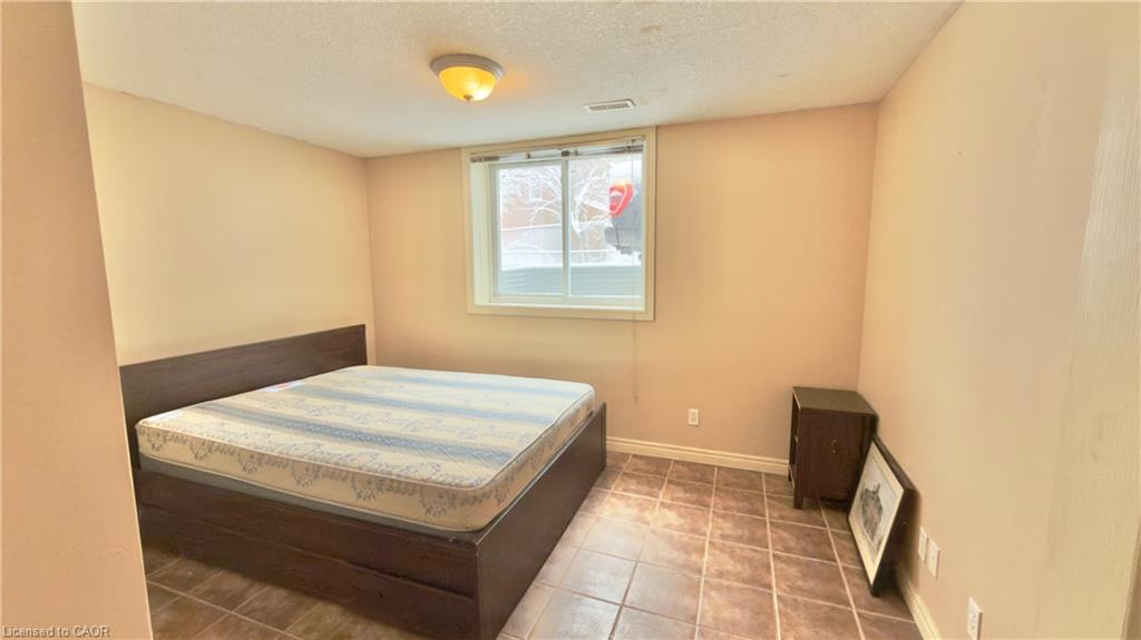 16 Marshall Street Property Photo 17