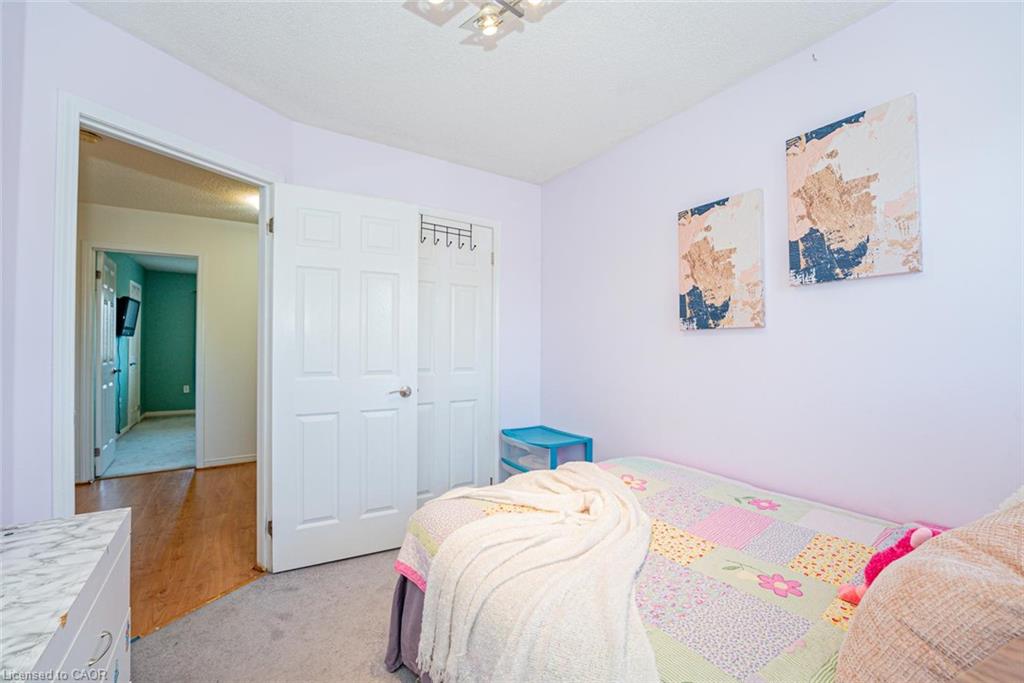 146 Olympia Crescent Property Photo 28