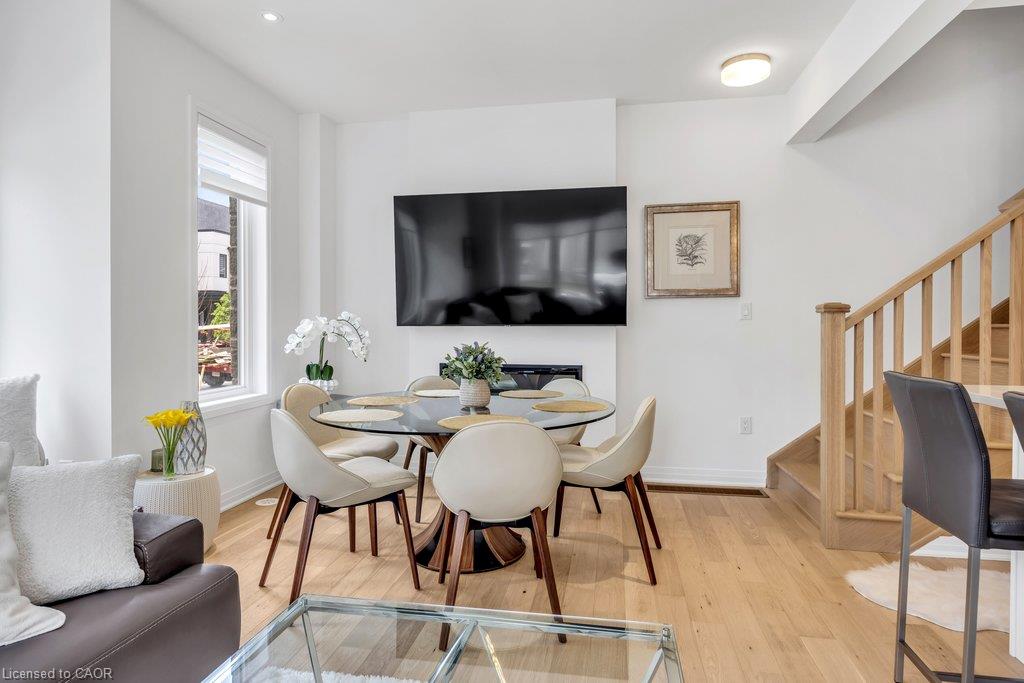 9 Crown Gate Property Photo 6