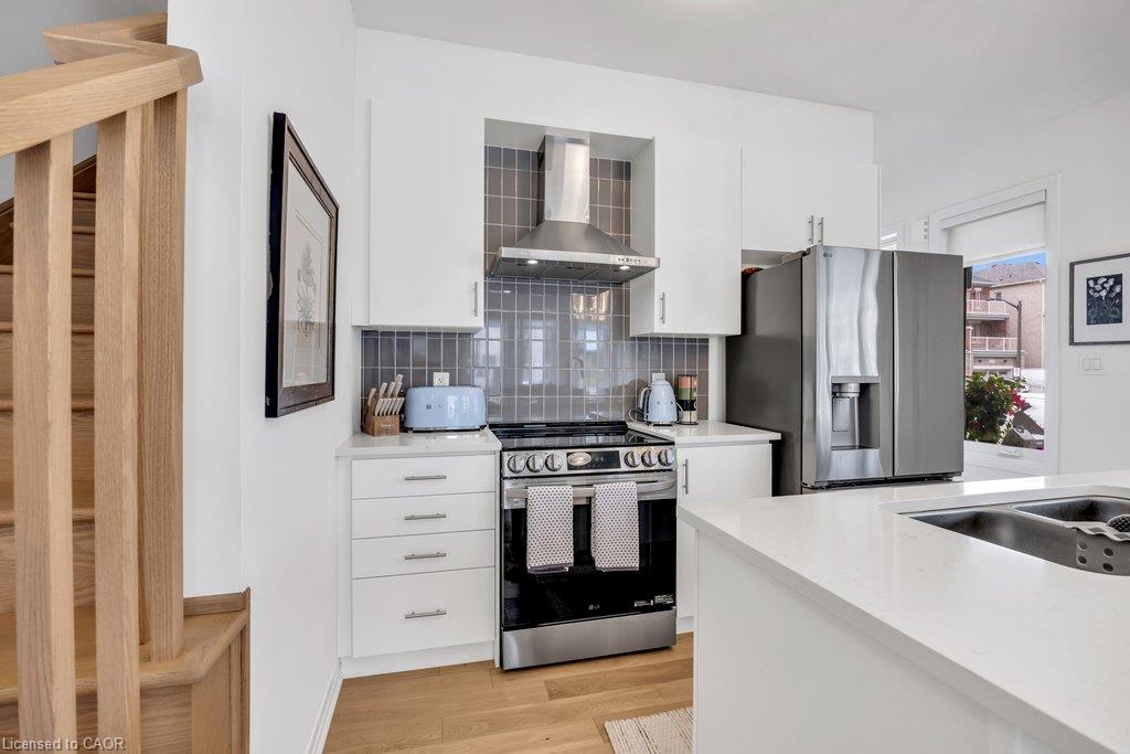 9 Crown Gate Property Photo 9