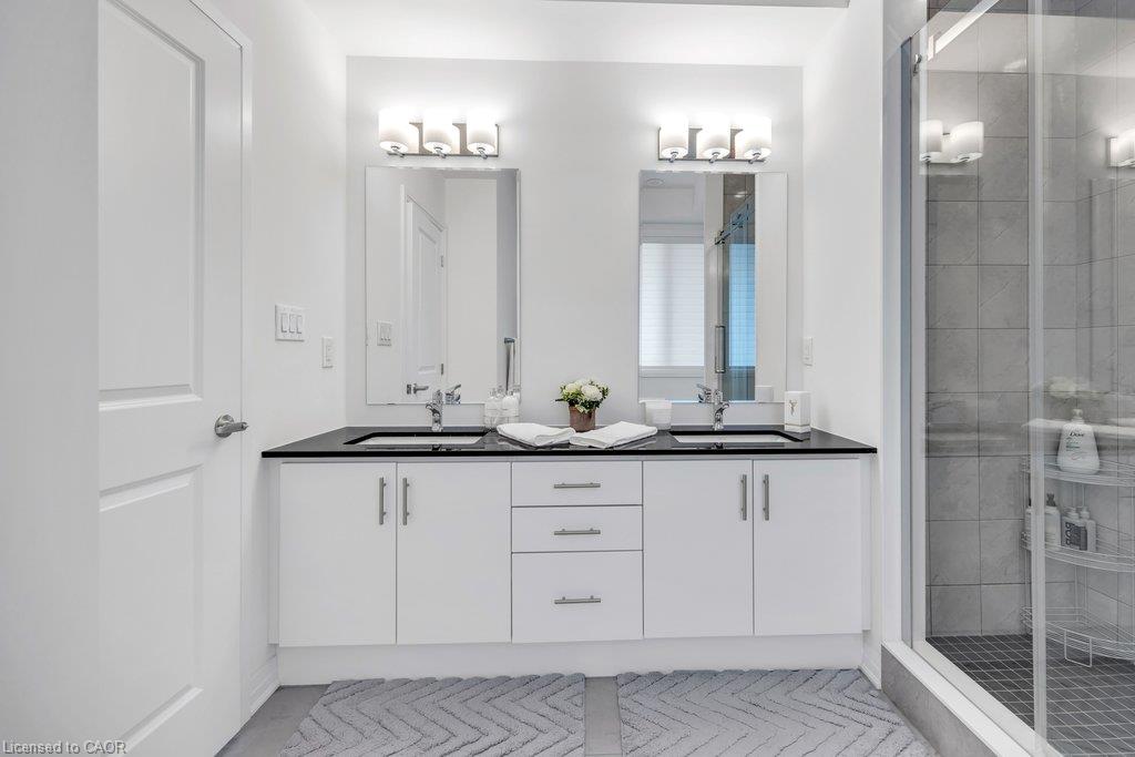 9 Crown Gate Property Photo 18