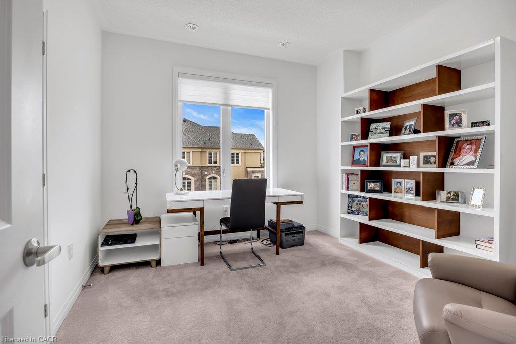 9 Crown Gate Property Photo 20