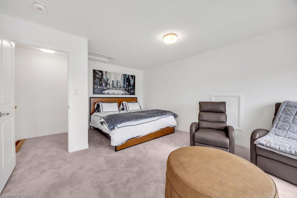 9 Crown Gate Property Photo 27