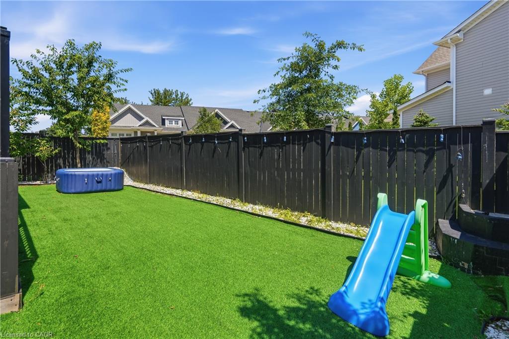 16 Olde School Court Property Photo 31