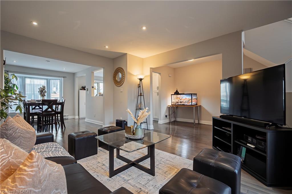8-6780 Formentera Avenue Property Photo 18