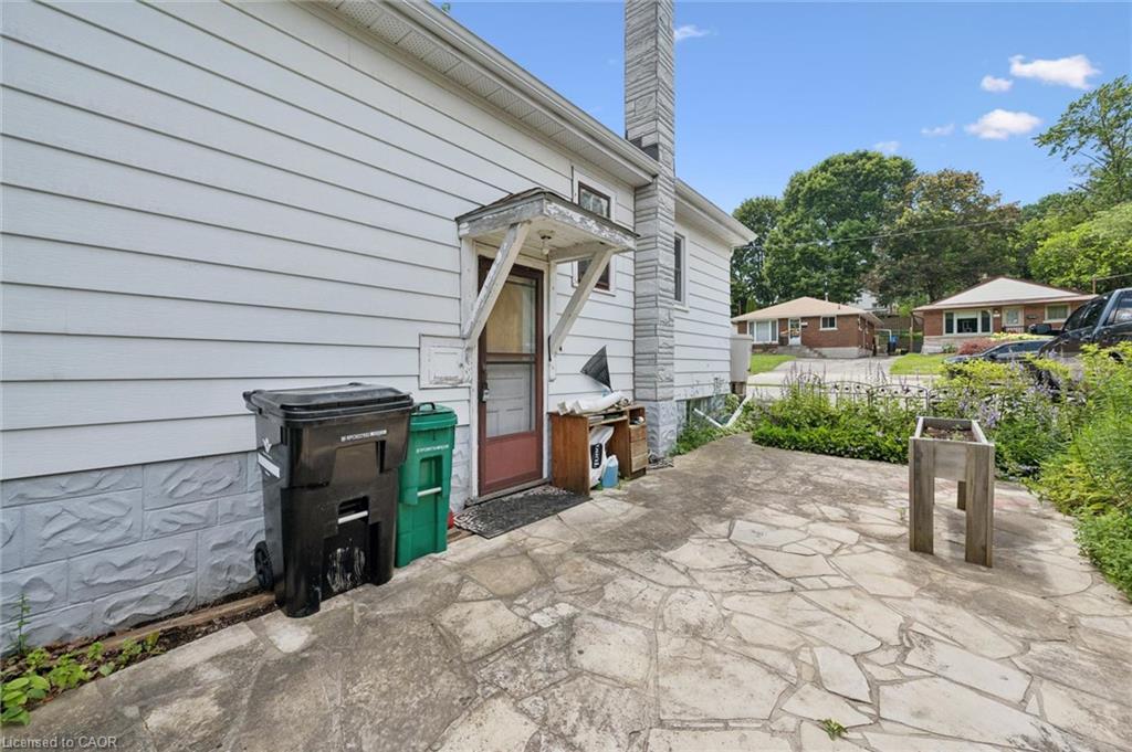 95 Forest Road Property Photo 17