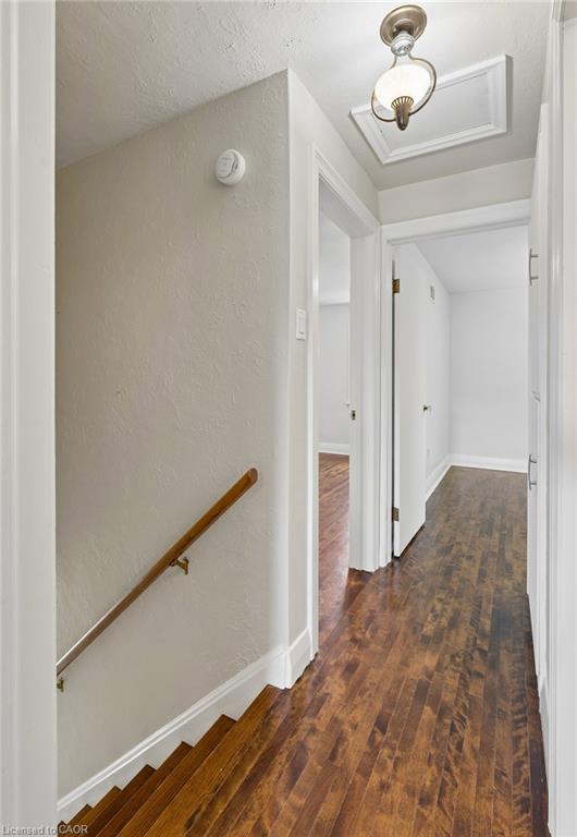 580 Weber Street E Property Photo 20