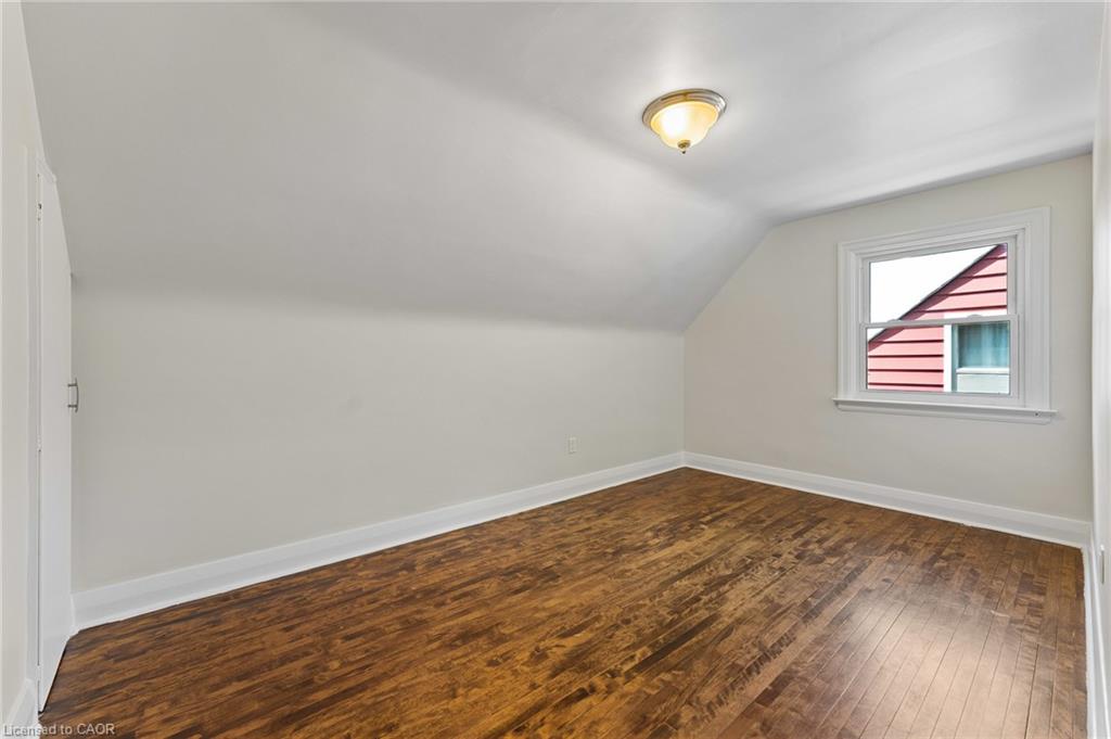 580 Weber Street E Property Photo 24
