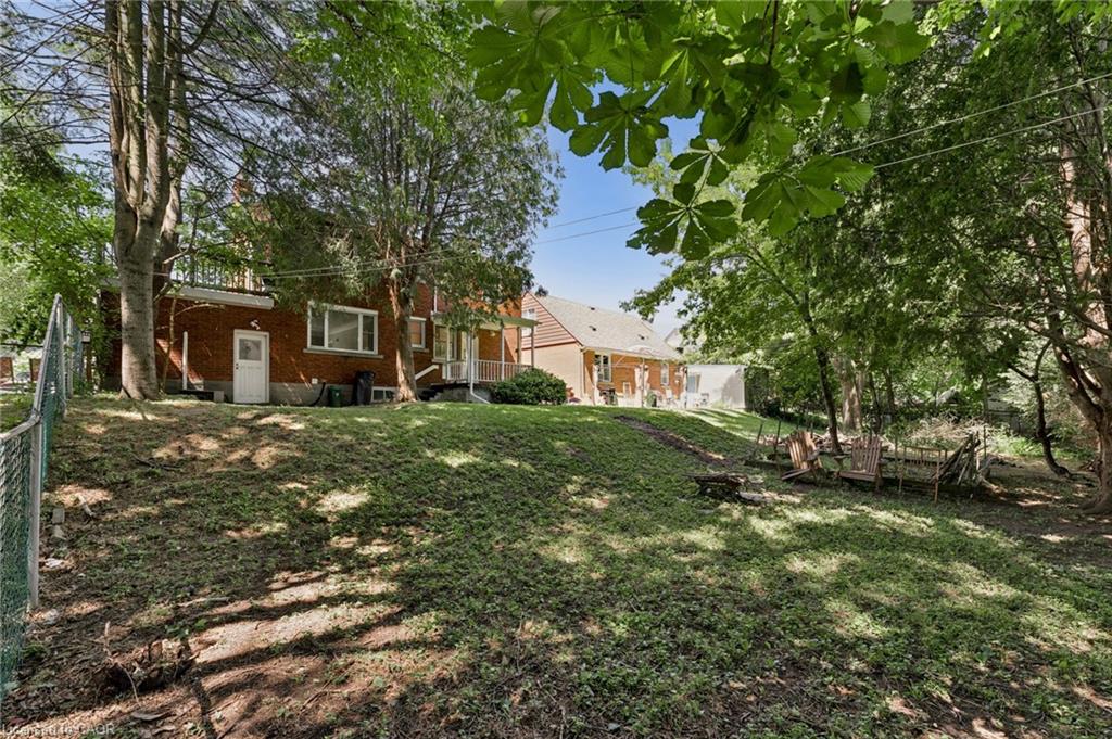 580 Weber Street E Property Photo 39