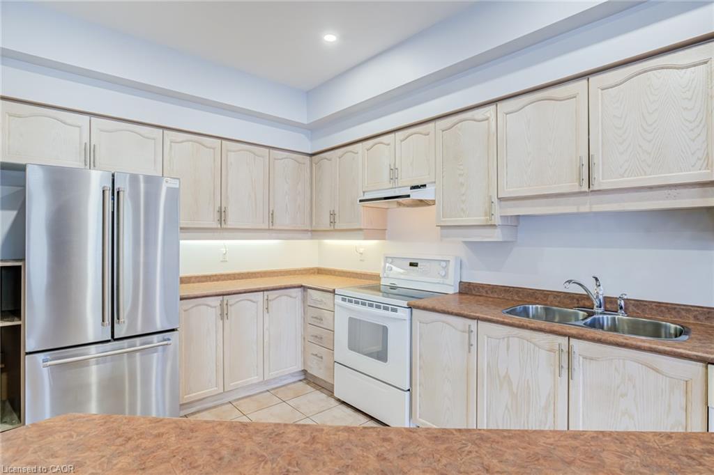 173 Margaret Drive Property Photo 9