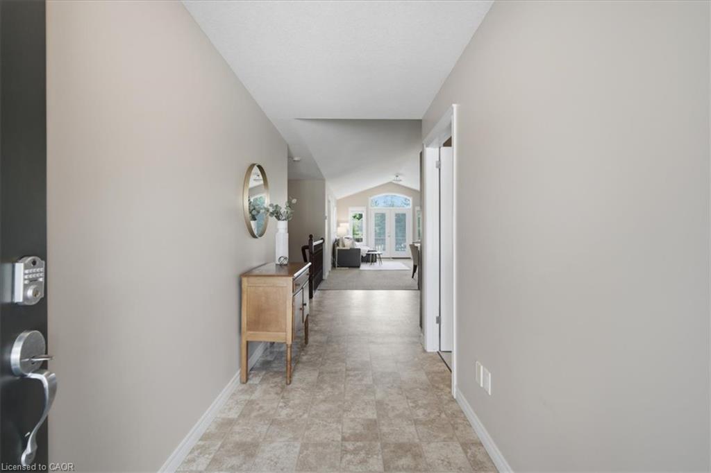 6 Sunnydale Court Property Photo 6