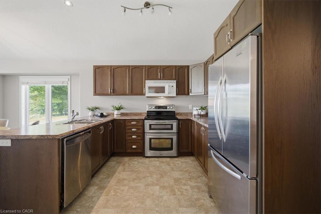 6 Sunnydale Court Property Photo 11