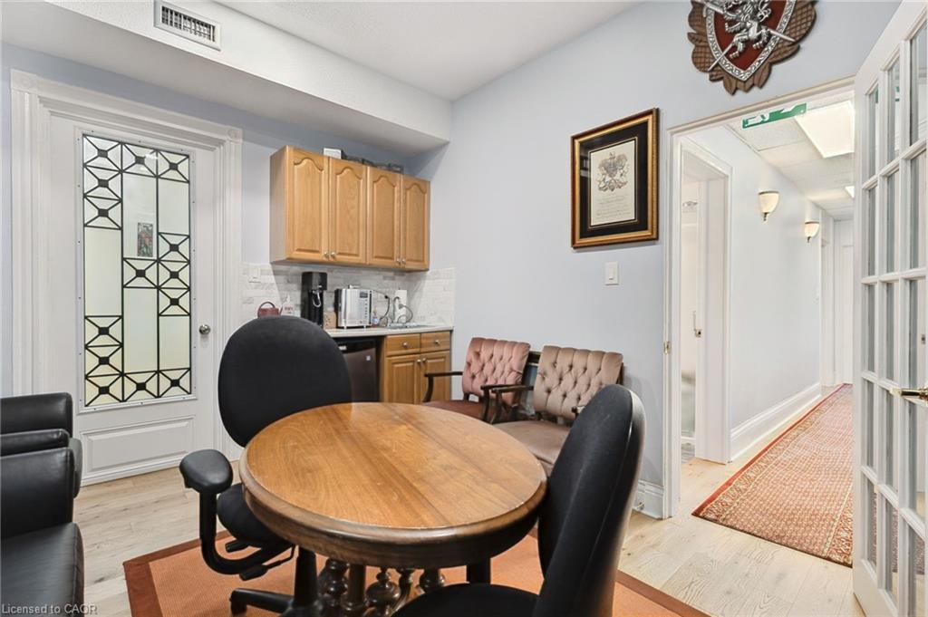 189 Hughson Street S Property Photo 33
