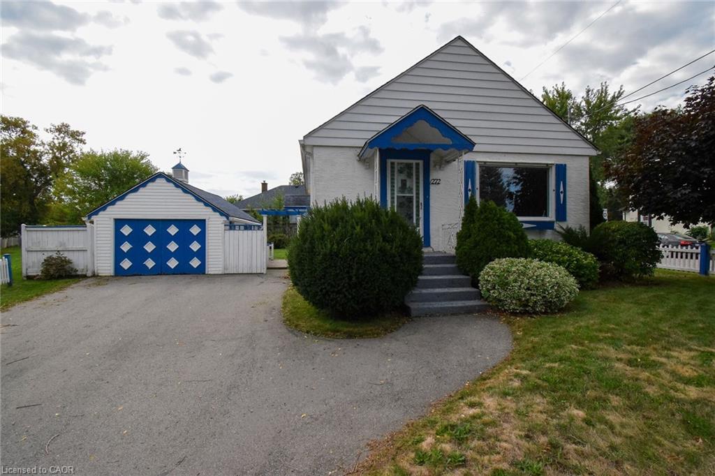 272 Carlton Street Property Photo 3