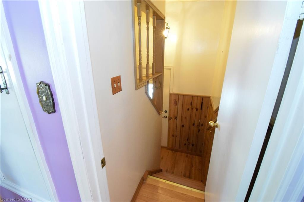 272 Carlton Street Property Photo 13
