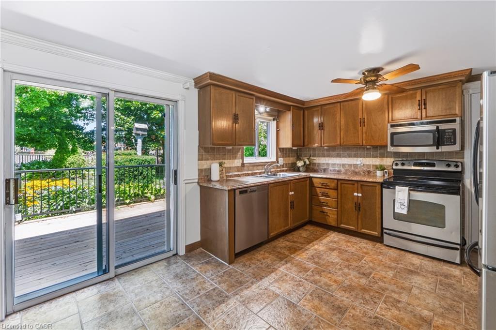 34 Peachtree Crescent Property Photo 14