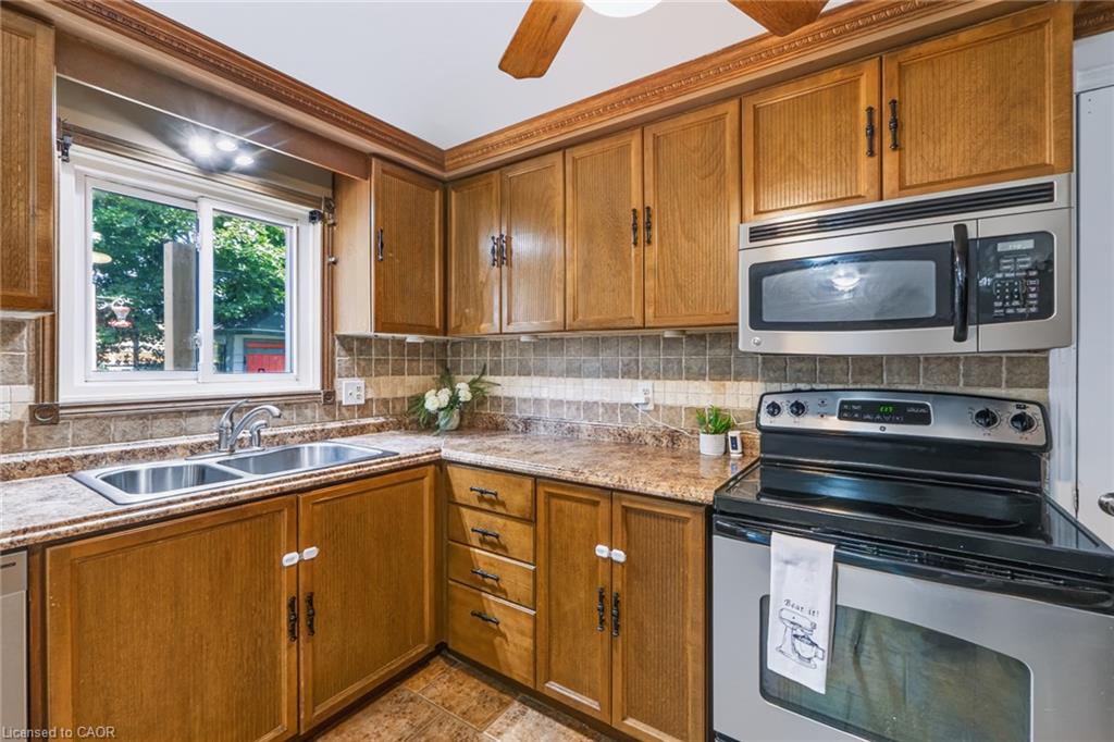 34 Peachtree Crescent Property Photo 15