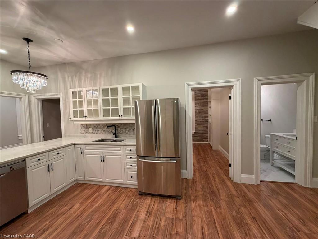 66 William Street Property Photo 8