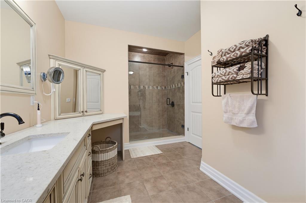 60 Donjon Boulevard Property Photo 12
