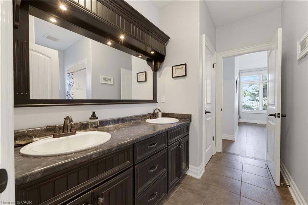 60 Donjon Boulevard Property Photo 14