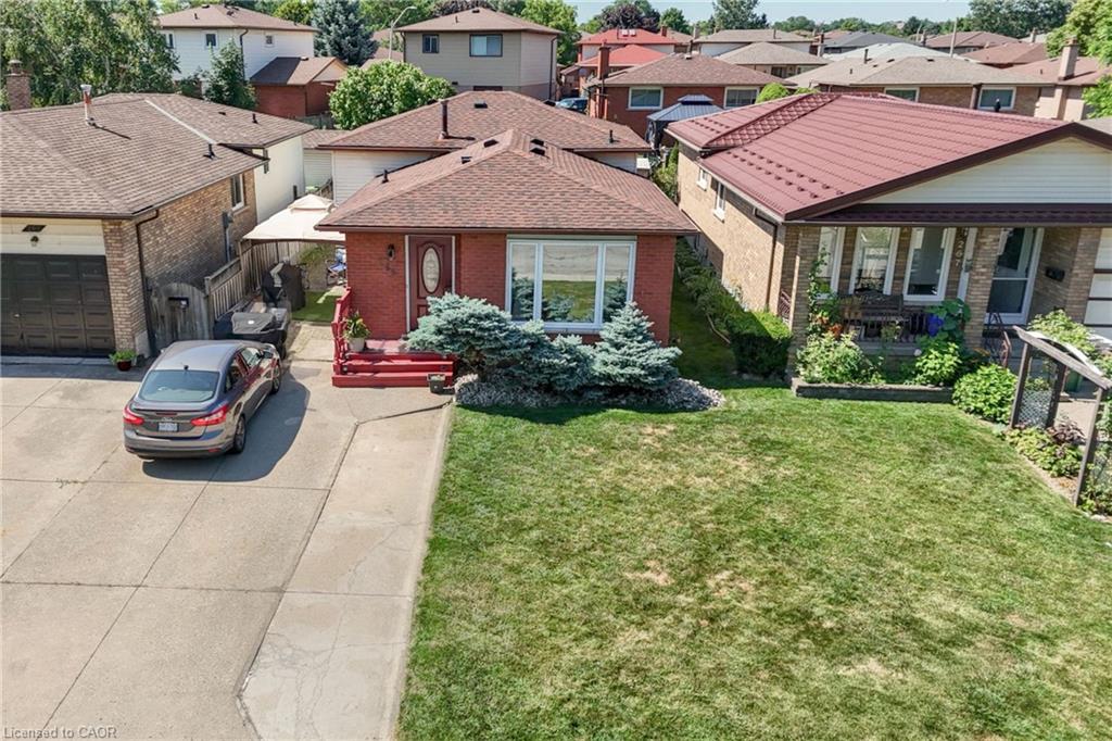 265 Bonaventure Drive Property Photo 1