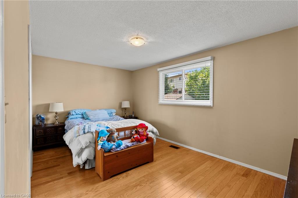 265 Bonaventure Drive Property Photo 11