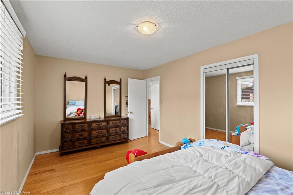 265 Bonaventure Drive Property Photo 12