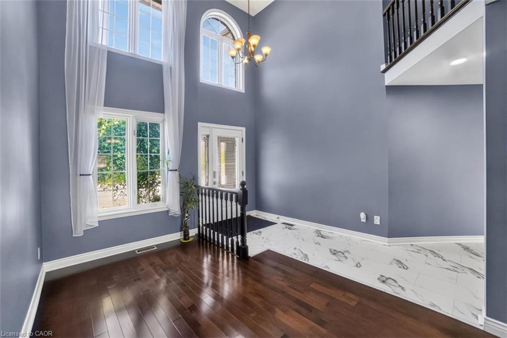 19 Konstantine Court Property Photo 8