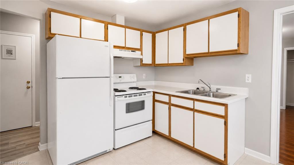 B-15 Empire Street Property Photo 2
