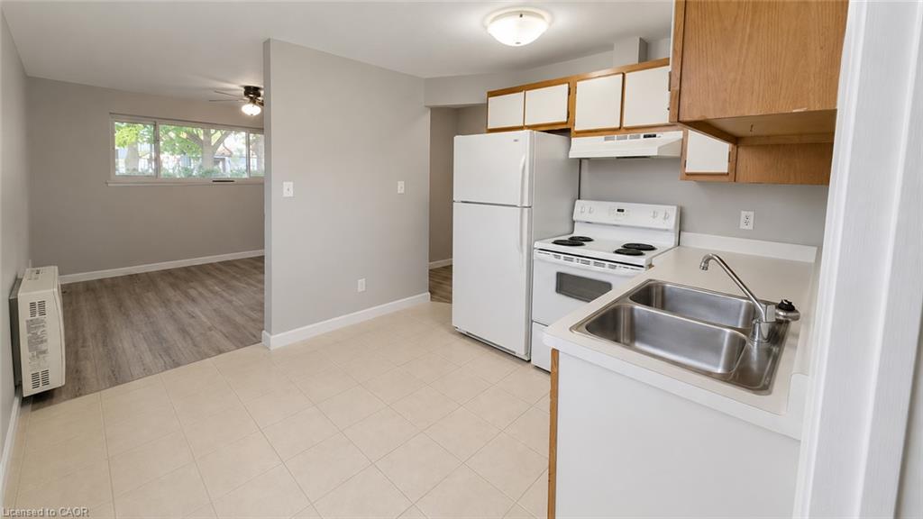 B-15 Empire Street Property Photo 4