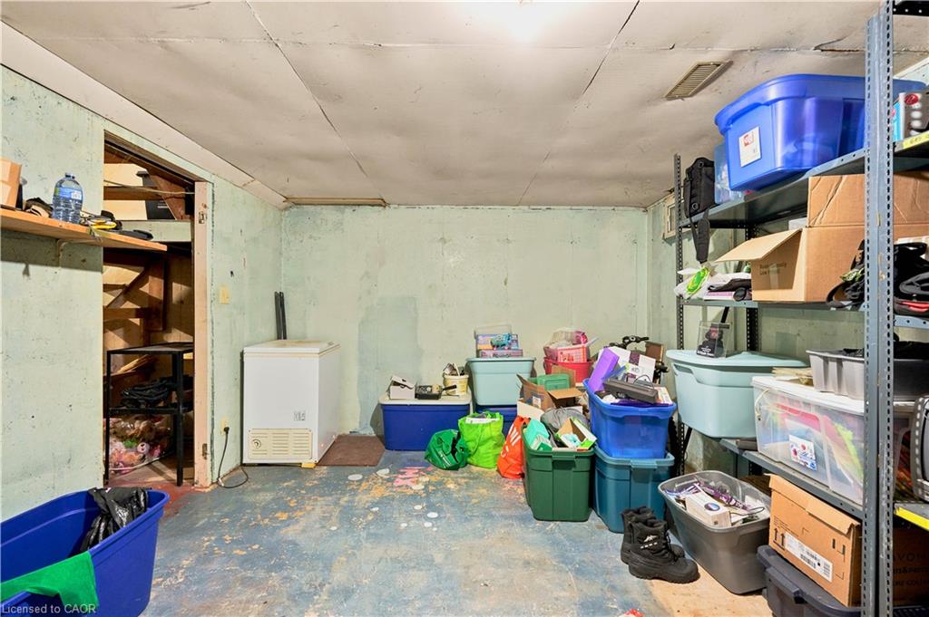 4-131 Rockwood Avenue Property Photo 25