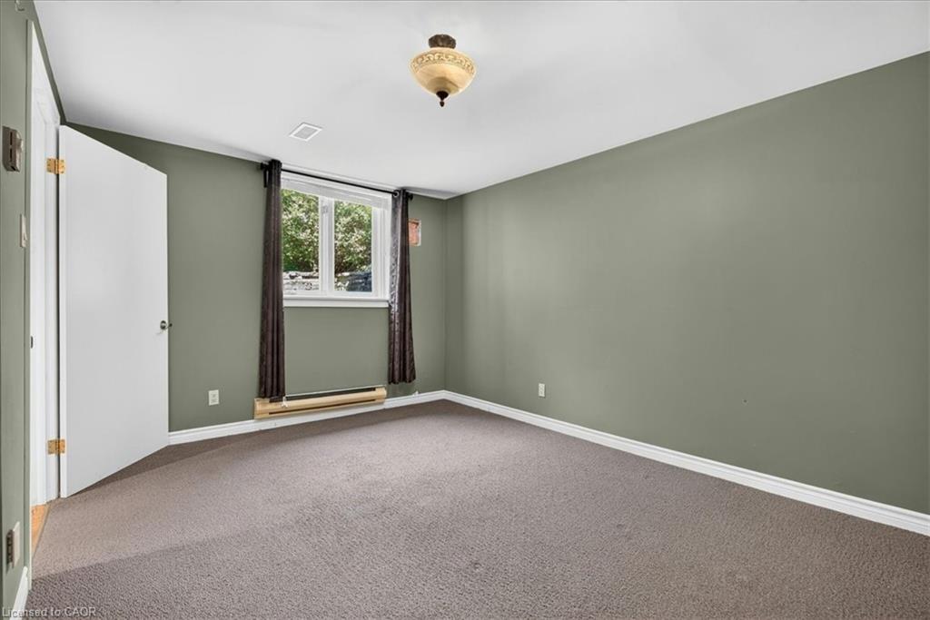 339 Kingsway Place Property Photo 36