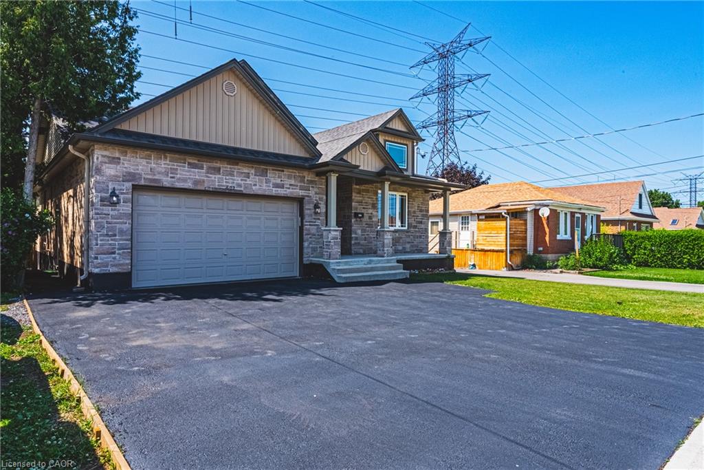 602 Cochrane Road Property Photo 2