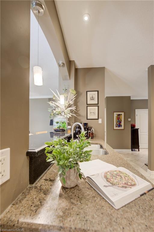 530 Rheinland Place Property Photo 10