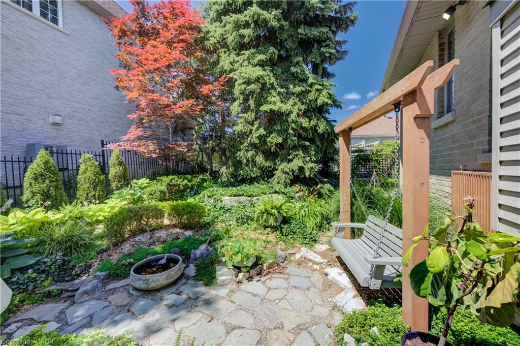 530 Rheinland Place Property Photo 39