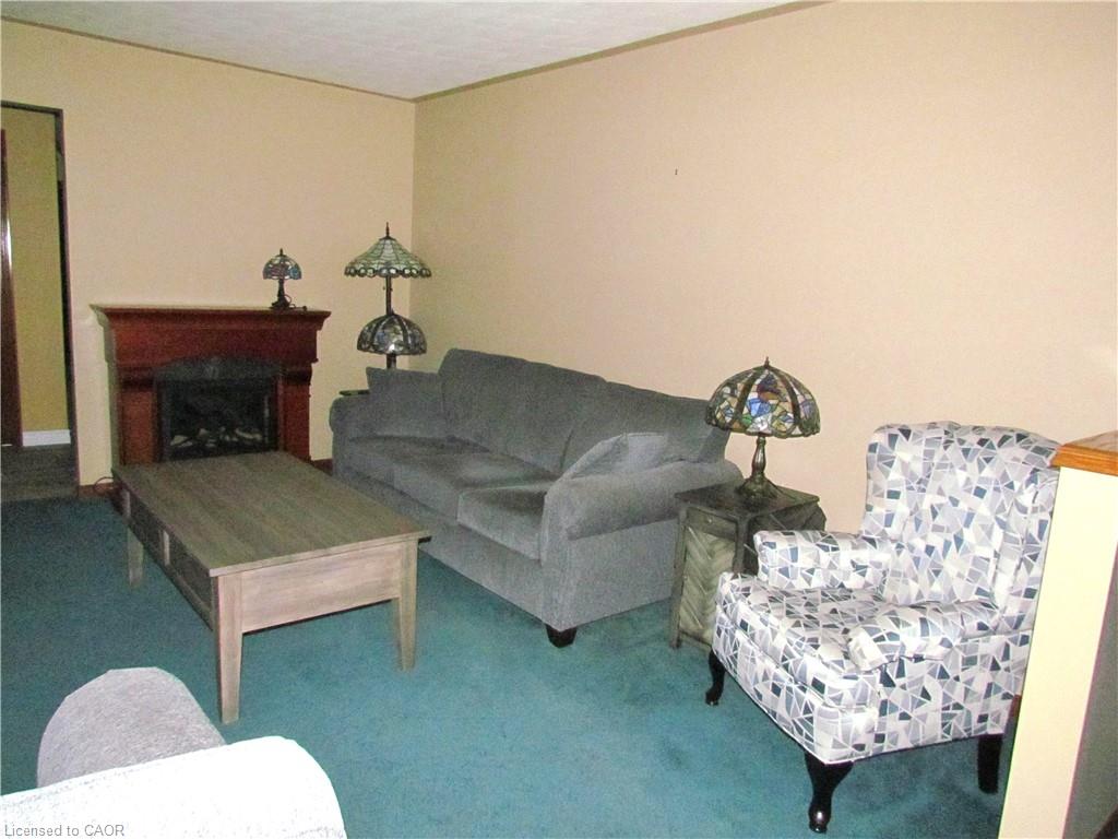 1325 Lakeshore Road Property Photo 12