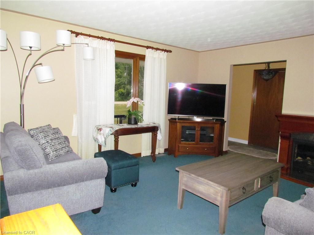 1325 Lakeshore Road Property Photo 13