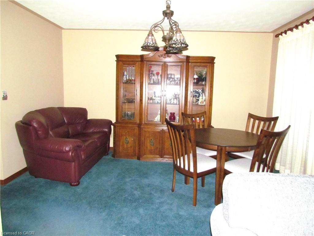 1325 Lakeshore Road Property Photo 14