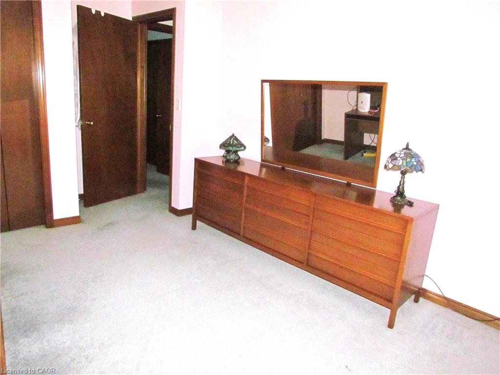 1325 Lakeshore Road Property Photo 22