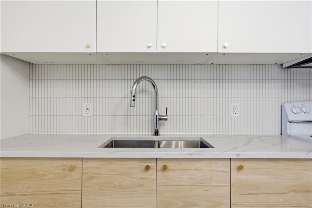 1-176 Darling Street Property Photo 2