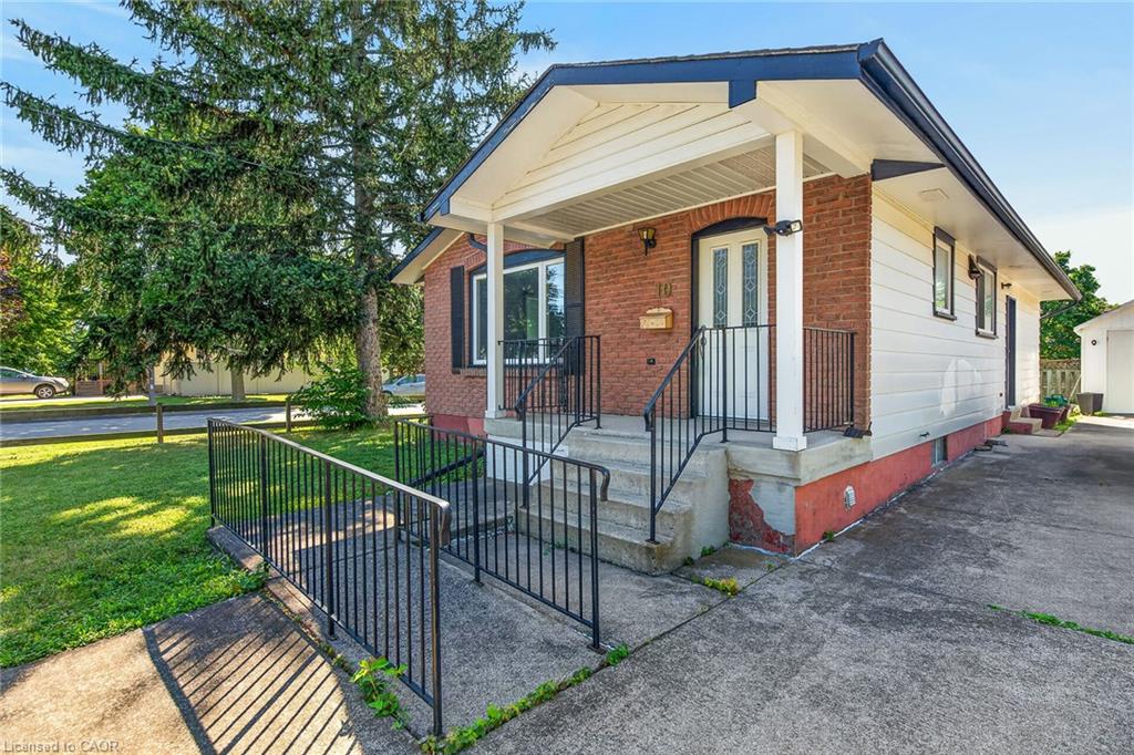 10 Tracey Road Property Photo 5