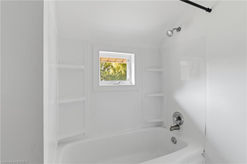 1-301 Campbell Street Property Photo 15