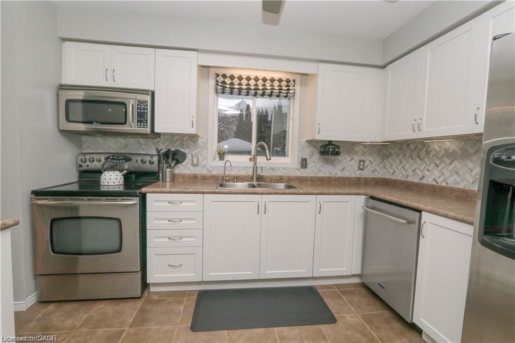 15 Gees Way Property Photo 5