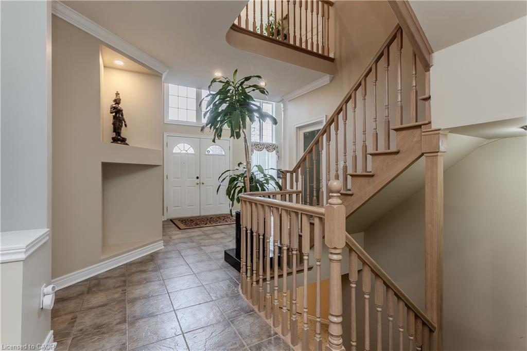67 Walcotte Avenue Property Photo 7
