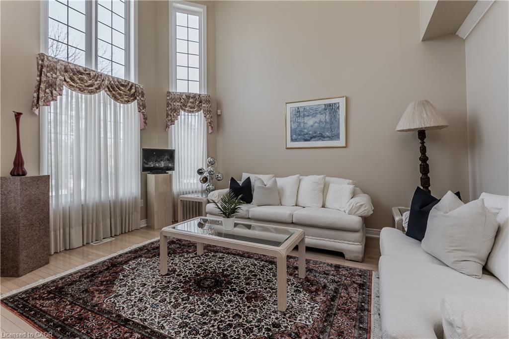 67 Walcotte Avenue Property Photo 8