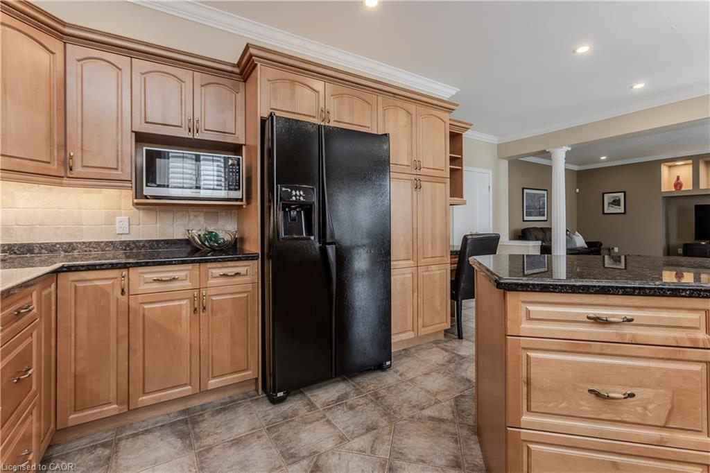 67 Walcotte Avenue Property Photo 16